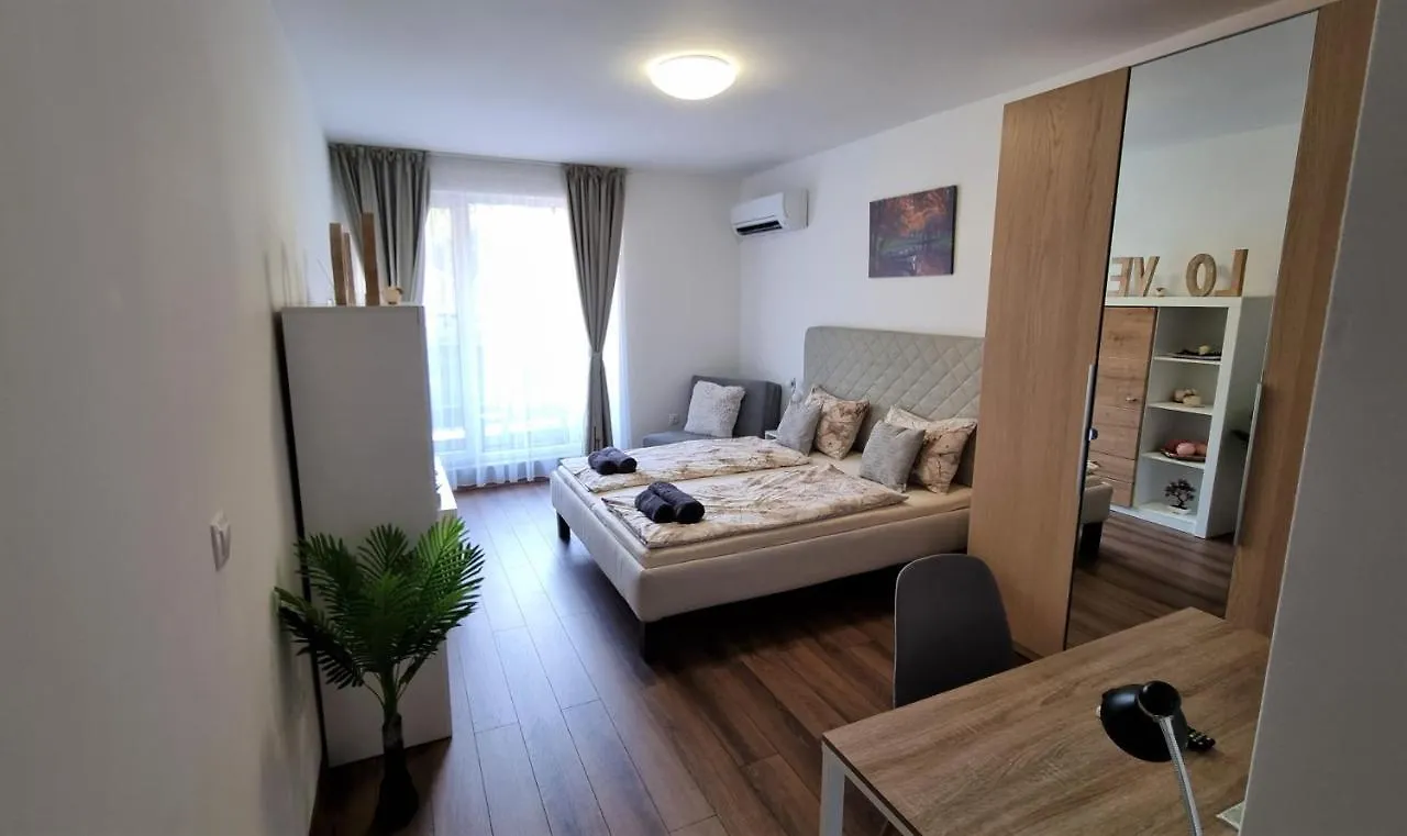 Luxury Quiet Apartment In The City Center Plovdiv